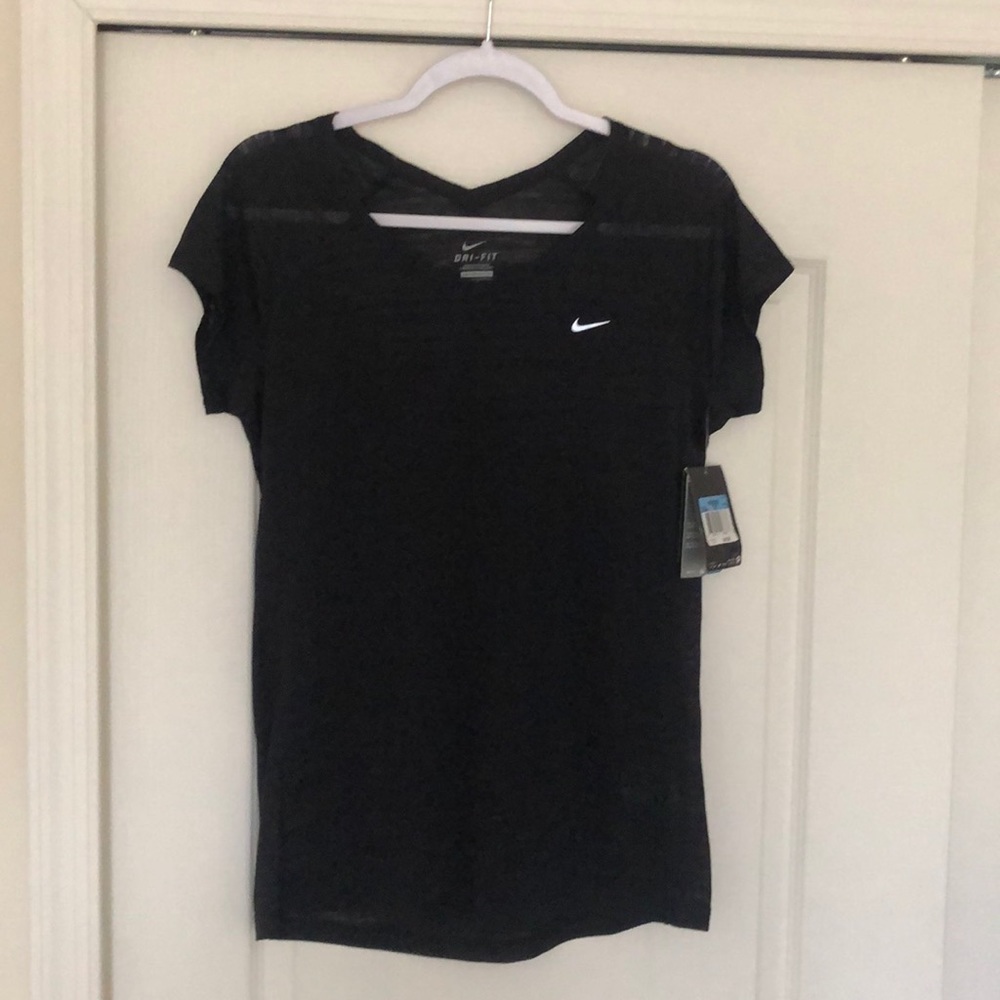 Nike short sleeve shirt